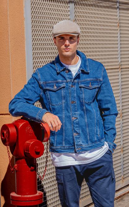 AW902